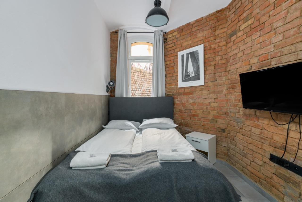 Underground Level Apartments Strzalowa By Renters Poznań Exterior foto